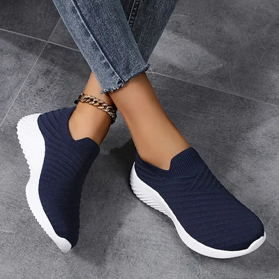 ליאן™ | נעלי ספורט לנשים