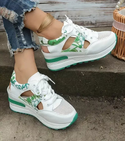 דנה™ | סנדלי עקב קלילים