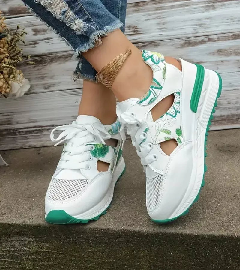 דנה™ | סנדלי עקב קלילים