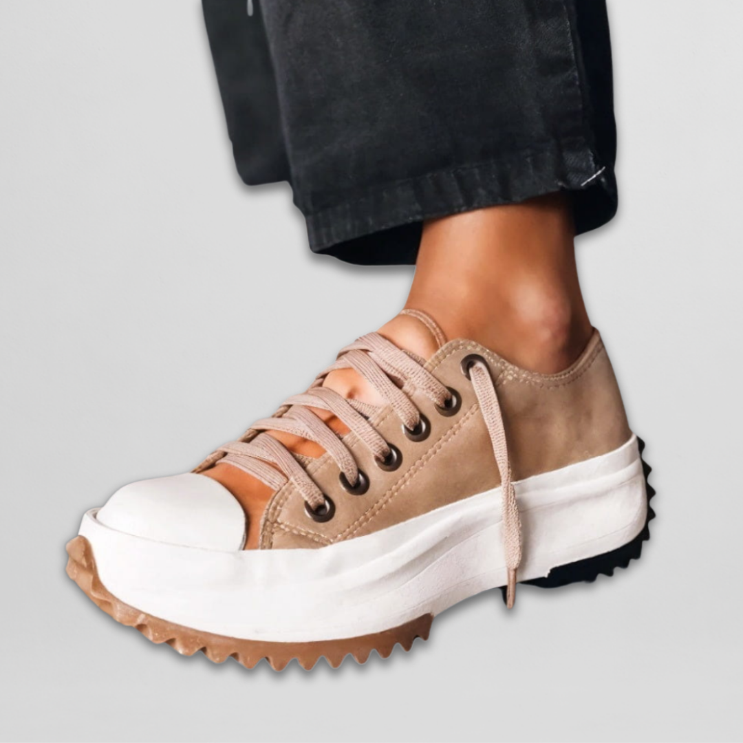 לוסיה™ | סנדלי נוחות אלגנטית