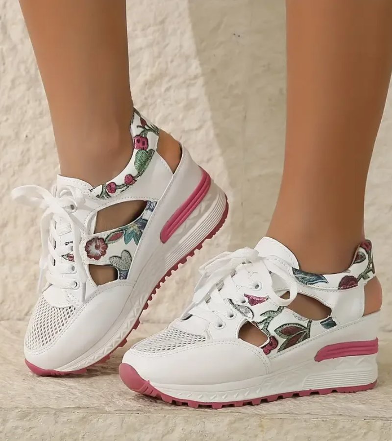 דנה™ | סנדלי עקב קלילים