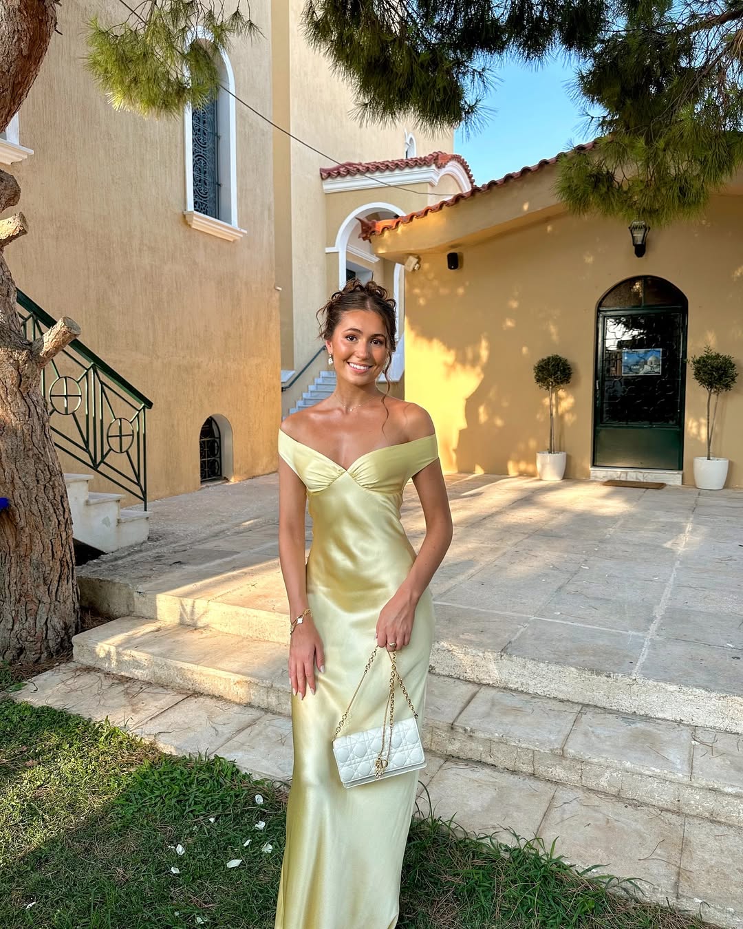 נועה™ | שמלת ערב סאטן ללא כתפיות