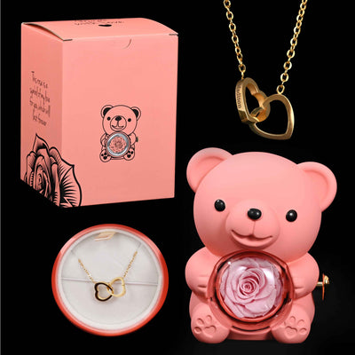 דוב ורד נצחי™ | מתנה רומנטית עם שרשרת חרוטה