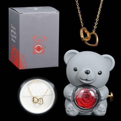 דוב ורד נצחי™ | מתנה רומנטית עם שרשרת חרוטה