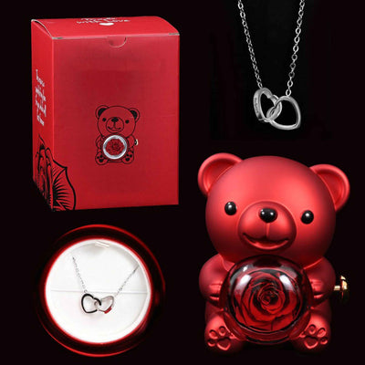 דוב ורד נצחי™ | מתנה רומנטית עם שרשרת חרוטה