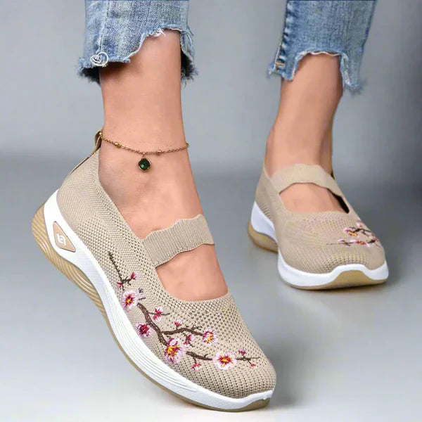 מירב™ | נעלי הליכה נוחות במיוחד