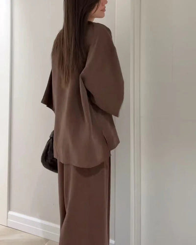 ליאה™ | סט תואם עם מפתח V