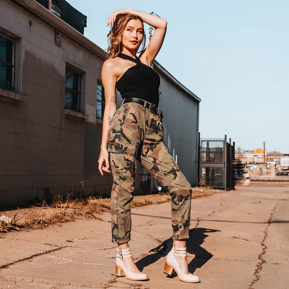 ליאן™ | סנדלי נשים קז’ואל