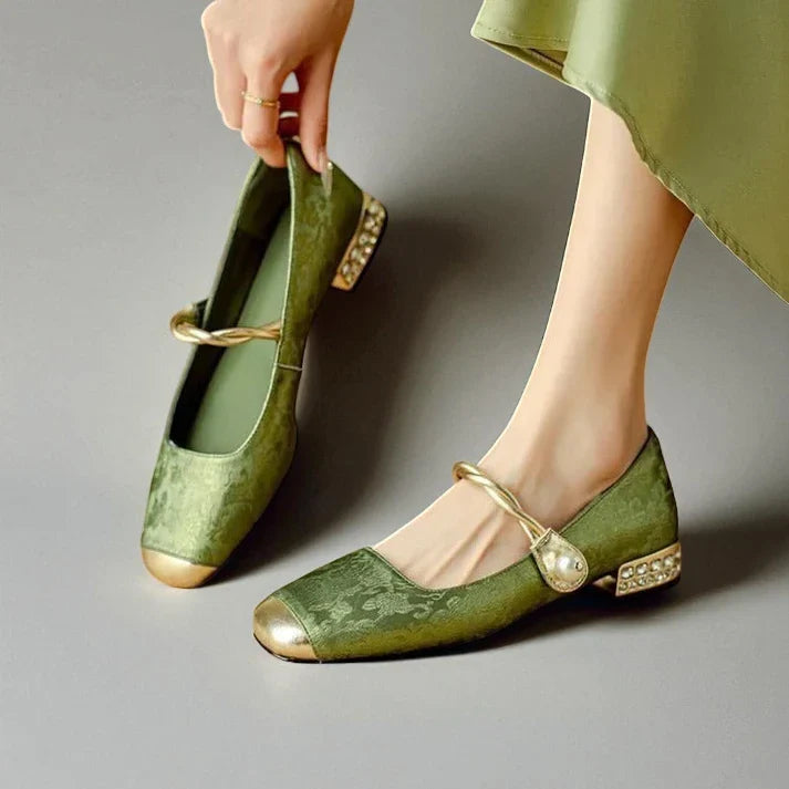 דניאלה™ | מוקסינים אורטופדיים אלגנטיים