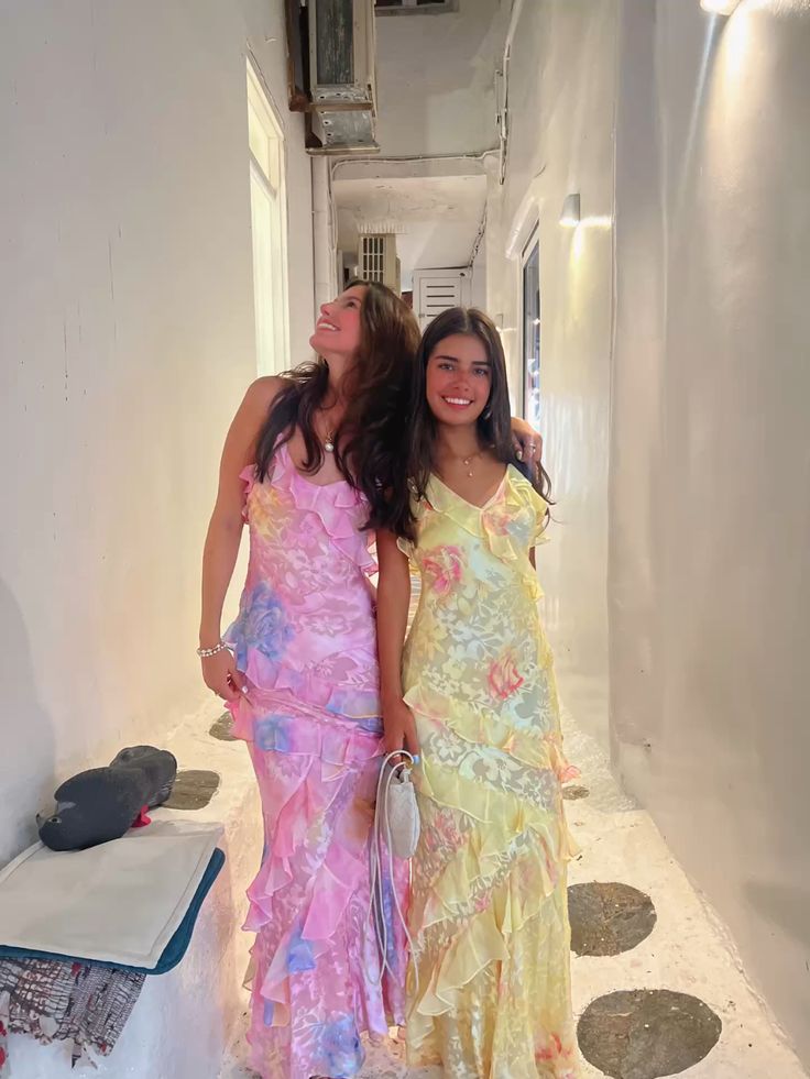 ביאטריס™ | שמלת רפלס חלומית